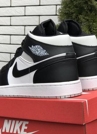 Кросівки nike air jordan 1 retro white black grey3 фото