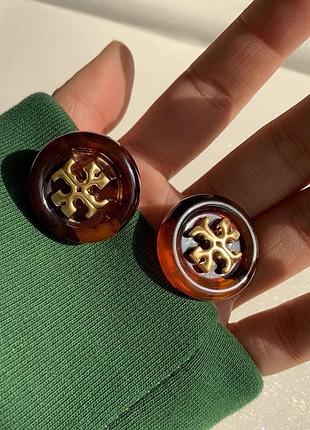 Сережки в стилі tory burch 5
