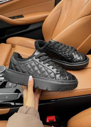 Кросівки жіночі зимові еко шкіра чорного кольору