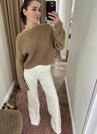 Затишний сірий светр thebodywear