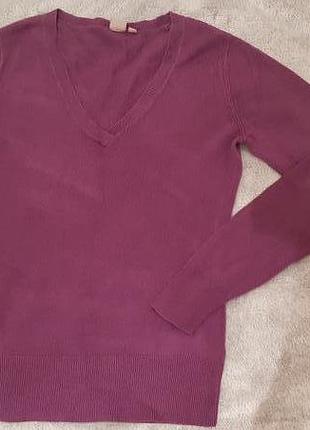 Классический пуловер цвета баклажан