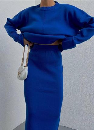 Синий тёплый костюм с юбкой2 фото