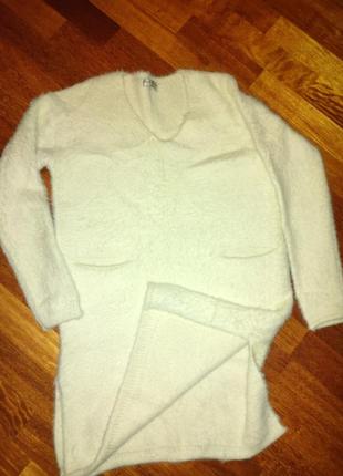 Удлиненный свитер с карманами