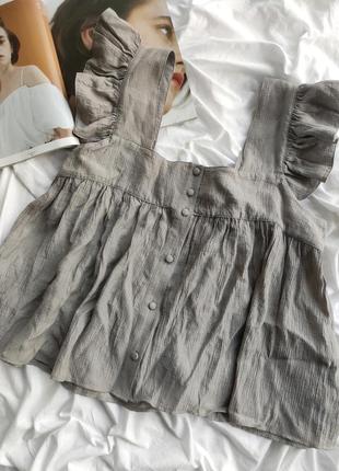 Новая блузка с оборками от zara, оригинал, блуза, серая блузка, (бирка!)1 фото
