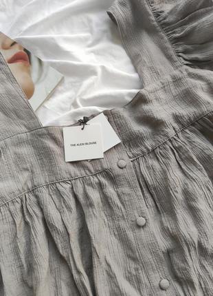 Новая блузка с оборками от zara, оригинал, блуза, серая блузка, (бирка!)5 фото