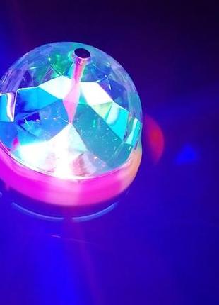 Светодиодная вращающаяся led диско лампа mini party light lamp в патрон с переходником rgb2 фото