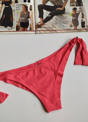 S/m, низ купальника на зав'язках бразиліани