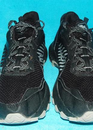Saucony кроссовки 46 размер черные 4