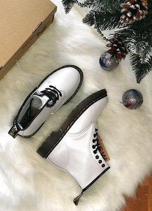 Жіночі ботінки dr. martens  женские ботинки мартенс