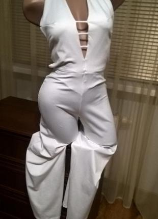 Комбинезон белый с широкими брюками4 фото