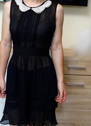 Черное платье с жемчугом1 фото
