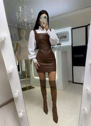 Кожаное платье мини сарафан