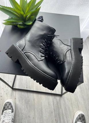 Жіночі ботінки dr. martens  женские ботинки мартенс зимние