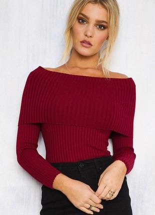 Красная кофта
