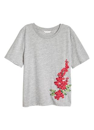 Класна футболка з вишивкою h&m