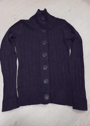 Тепла кофта на гудзиках