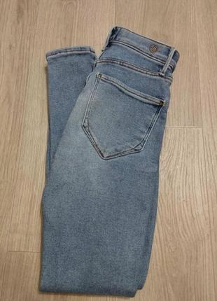 Женские джинсы3 фото