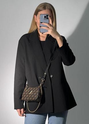 Женская невеличка коричневая сумка guess с ремнем через плечо 🆕компактна сумка2 фото