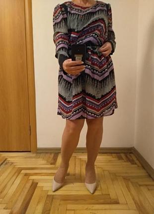 Цветное красивое легкое платье. размер 18