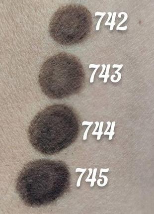 Профессиональный карандаш для бровей miss tais 743