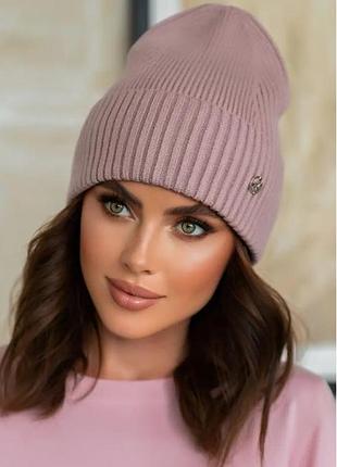 Шапочка жіноча з відворотом