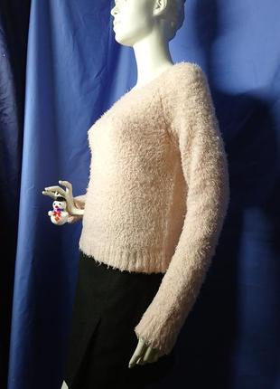 Свитерок -нежная абрикосовая травка