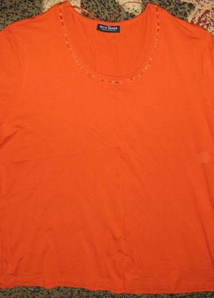 Оригинальная футболка большого размера пог 61, поб 63, д 63.