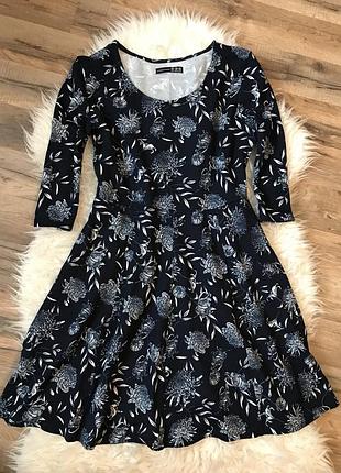 М'яке трикотажне плаття