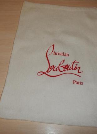 Сумка пильовик christian louboutin