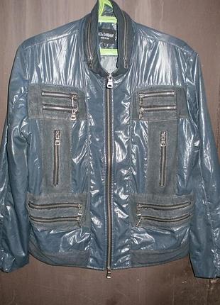 Продажа мужскую куртку ветровку бомбер  удобная, лёгкая , не продуваемая ,