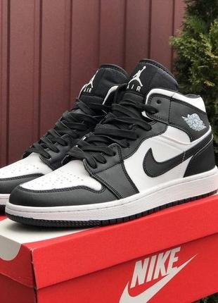 Чоловічі кросівки nike air jordan