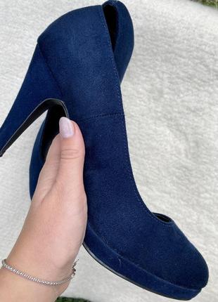 Туфлі темно-сині graceland на каблуку замшеві туфлі осінні замшеві3 фото