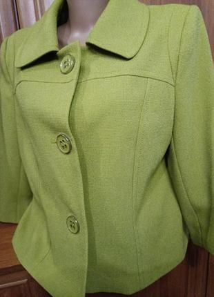 Куртка - піджачок жіночій2 фото