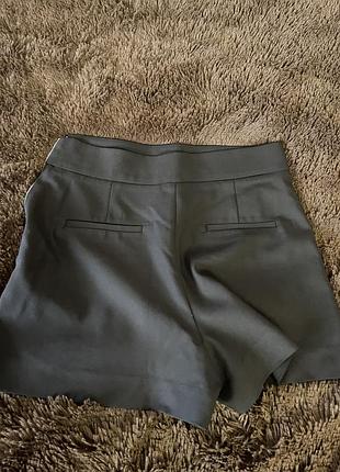 Шорти класичні zara