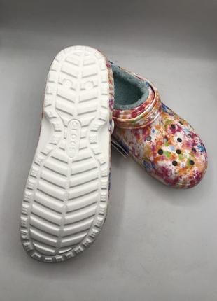 Утеплені крокси crocs classic lined tie dye clogs (206341-0с4) оригінал5 фото