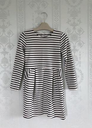 Стильное трикотажное платье в полосу от h&m