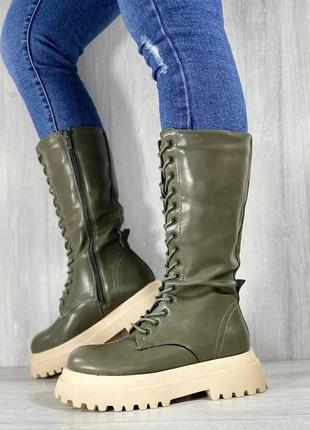 Женские высокие массивные ботинки оливковые хаки еврозима осень зима на флисе сапоги со шнуровкой бежевая подошва5 фото