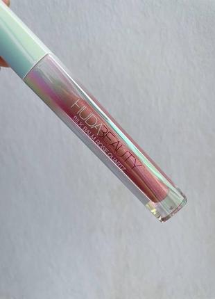 Бальзам блиск для губ huda beauty silk balm rose quartz illuminating lip balm