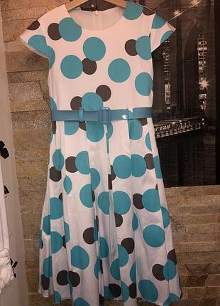 Очень красивое нарядное платье