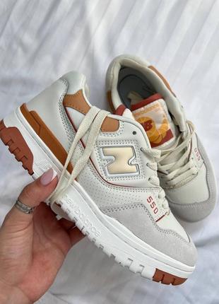 Женские кожаные кроссовки new balance 550 white orange2 фото