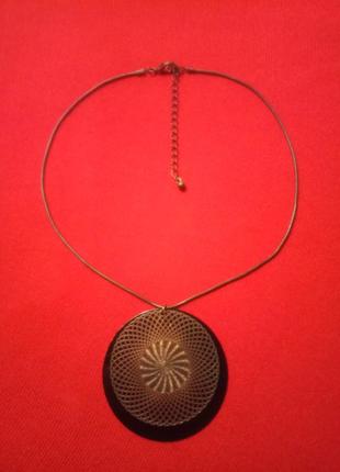 Магічне коло прикраса на шию