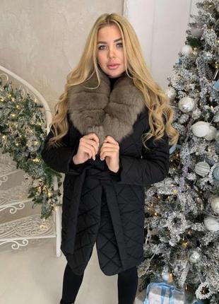 Пальто з натуральним хутром