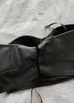 Корсет з еко-шкіри