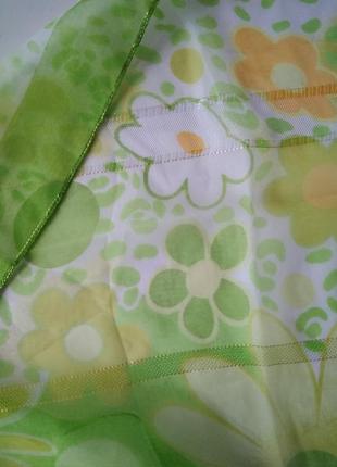 65х65 см легкий воздушный зеленый платок хустка в ромашках шифон3 фото