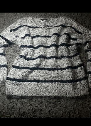 Жіноча тепла кофта сірого кольору