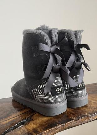 Чоботи уггі ugg