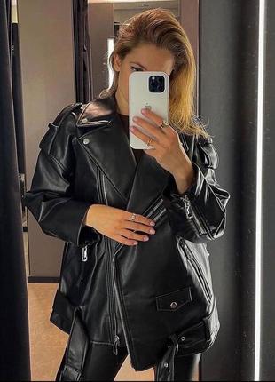 Zara удлиненная косуха трендовая куртка зара — цена 2799 грн в каталоге  Куртки ✓ Купить женские вещи по доступной цене на Шафе | Украина #109444298