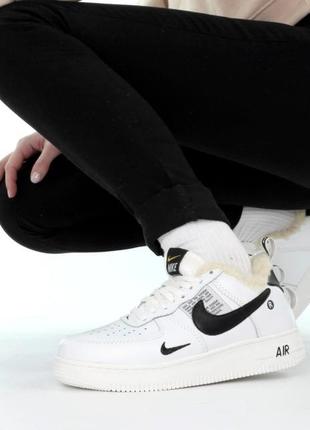 Зимові кросівки черевики nike air force 1 low white black mini winter fur найк жіночі чоловічі4 фото