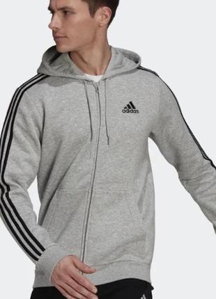 Спортивная мужская кофта adidas