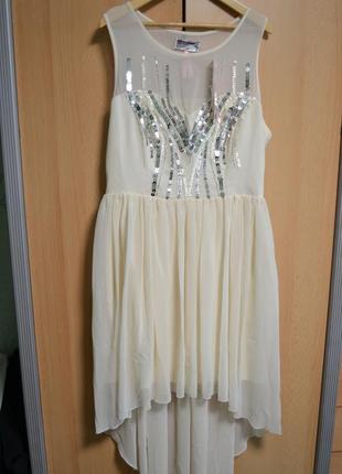 🍇кремове плаття lipsy london! спереду коротше , а ззаду довше